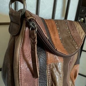 HTF Vintage Sakroots “The Sak” Leather Patchwork Crossbody Bag